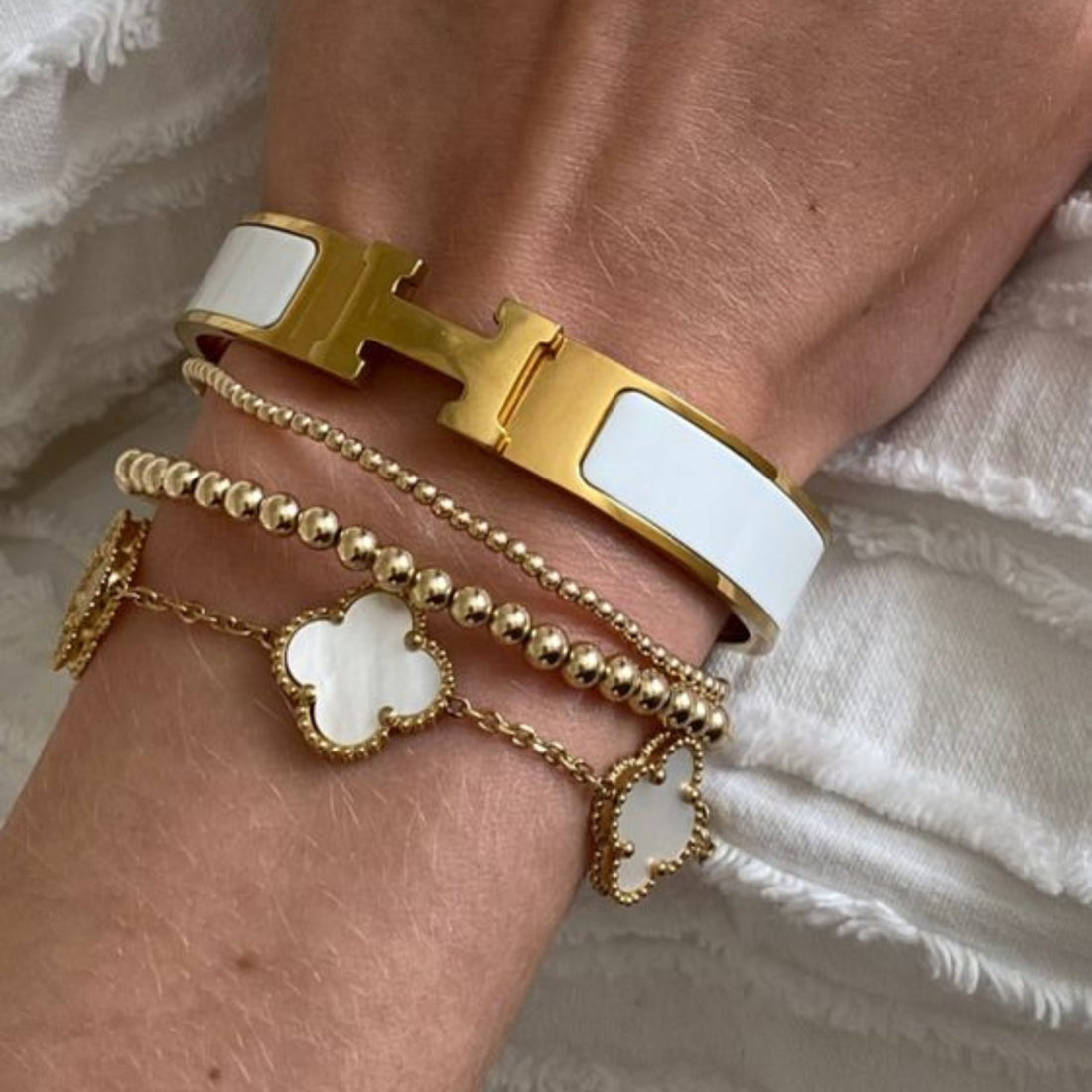 H Armband Gold